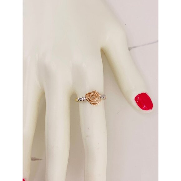 ❤️ 10k solid gold rose flower ❤️ Size 7 - Picture 8 of 8